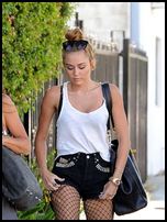 Miley Cyrus Nude Pictures