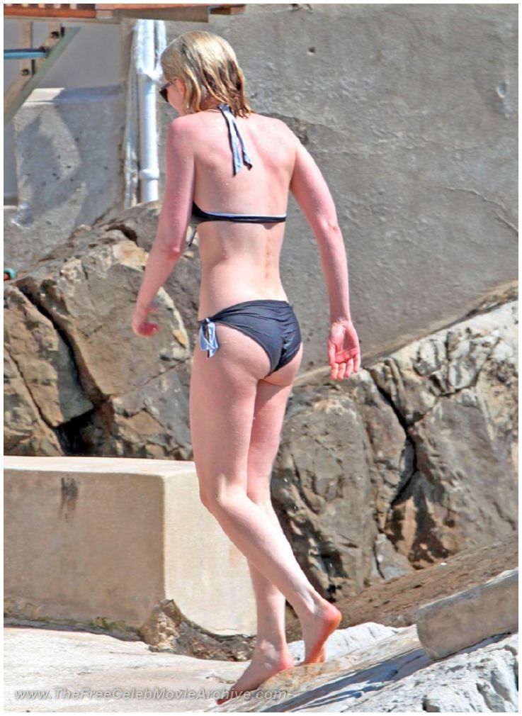 Kirsten Dunst Absolutely Naked At